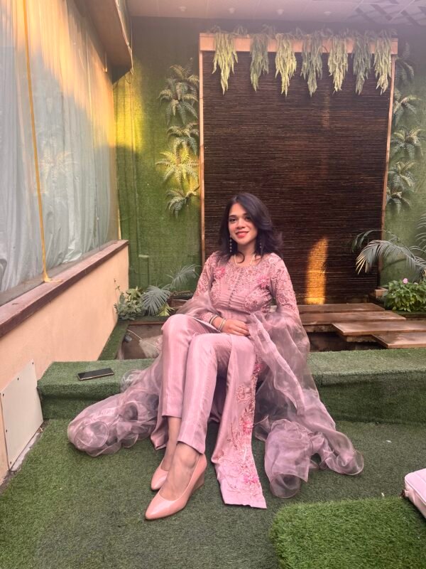 Flora - The Chic Edit | Sadia Afzal - Image 6