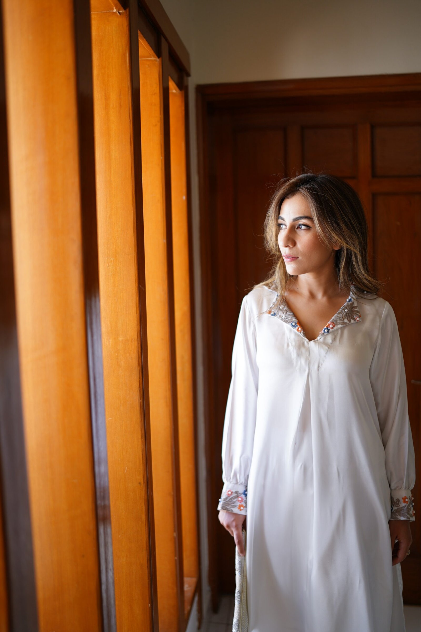 White Serenity – Embroidered Silk 2-Piece Set - Image 2